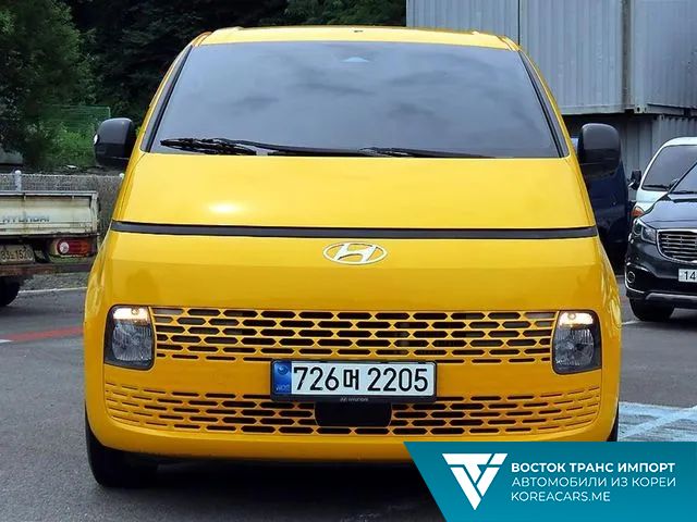 Hyundai Staria 2021