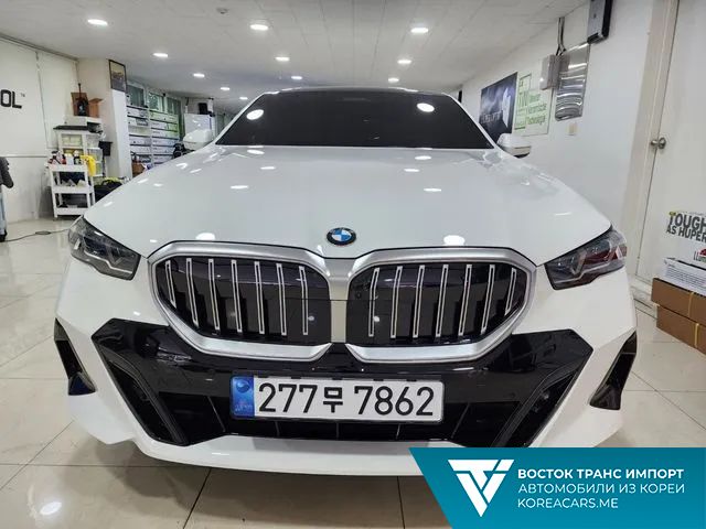 BMW 5-Series 2024