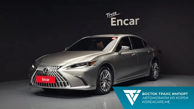 Lexus ES 2025