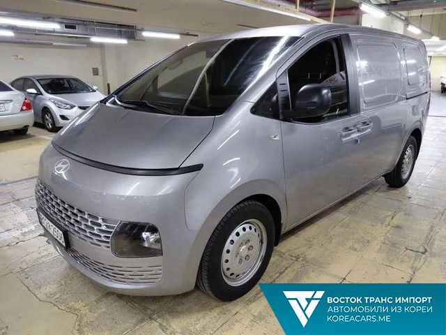 Hyundai Staria 2025