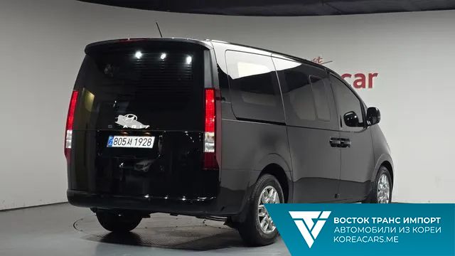 Hyundai Staria 2025