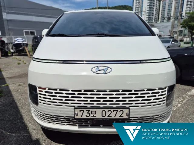 Hyundai Staria 2021