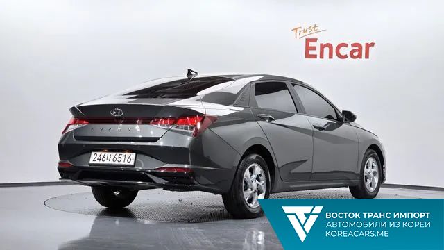 Hyundai AVANTE 2022