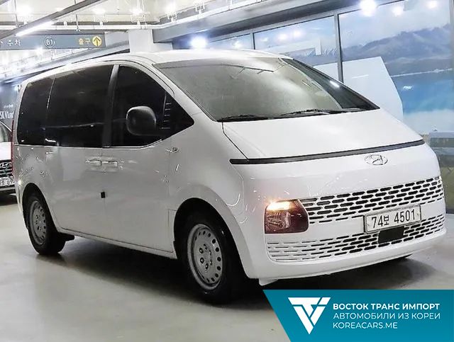 Hyundai Staria 2021
