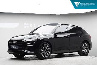 Audi Q8 2021
