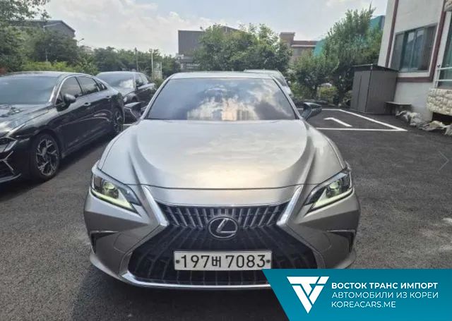 Lexus ES 2023