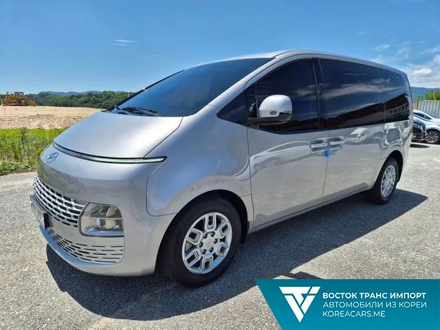 Hyundai Staria 2021