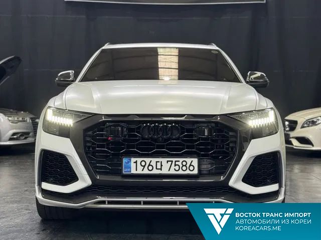 Audi RSQ8 2021