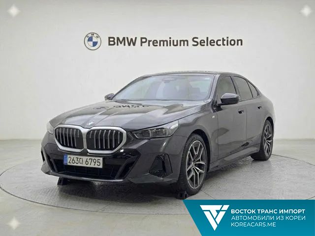 BMW 5-Series 2024