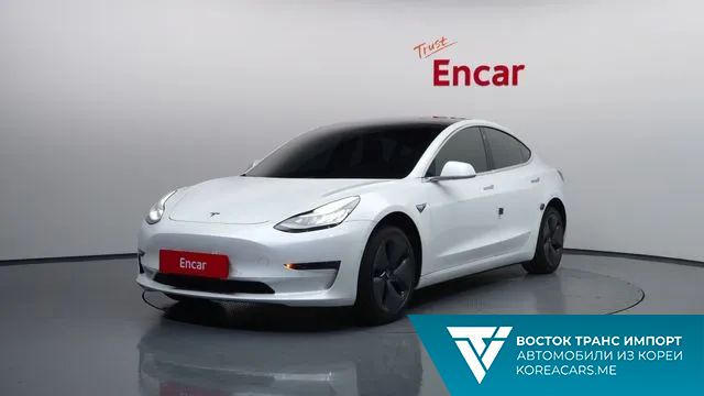 Tesla Model 3 2020