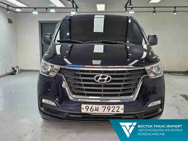 Hyundai Starex 2021