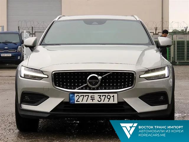 Volvo V60 2021