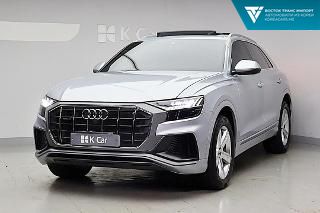 Audi Q8 2021