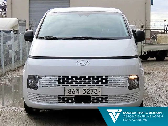 Hyundai Staria 2021