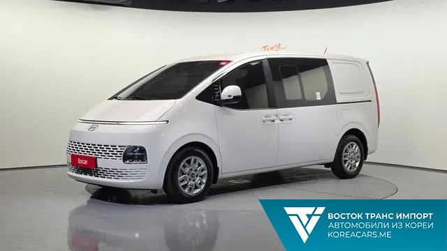 Hyundai Staria 2025