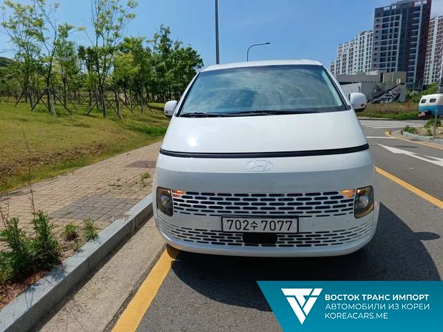 Hyundai Staria 2025